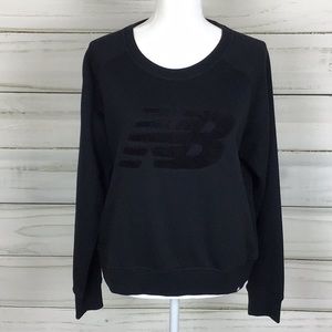 🆕NEW BALANCE CREW NECK SWEATER